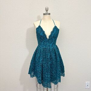 NWOT NBD REVOLVE Strappy Crossback Lace Mini Dress Fit & Flare Bluish Green
